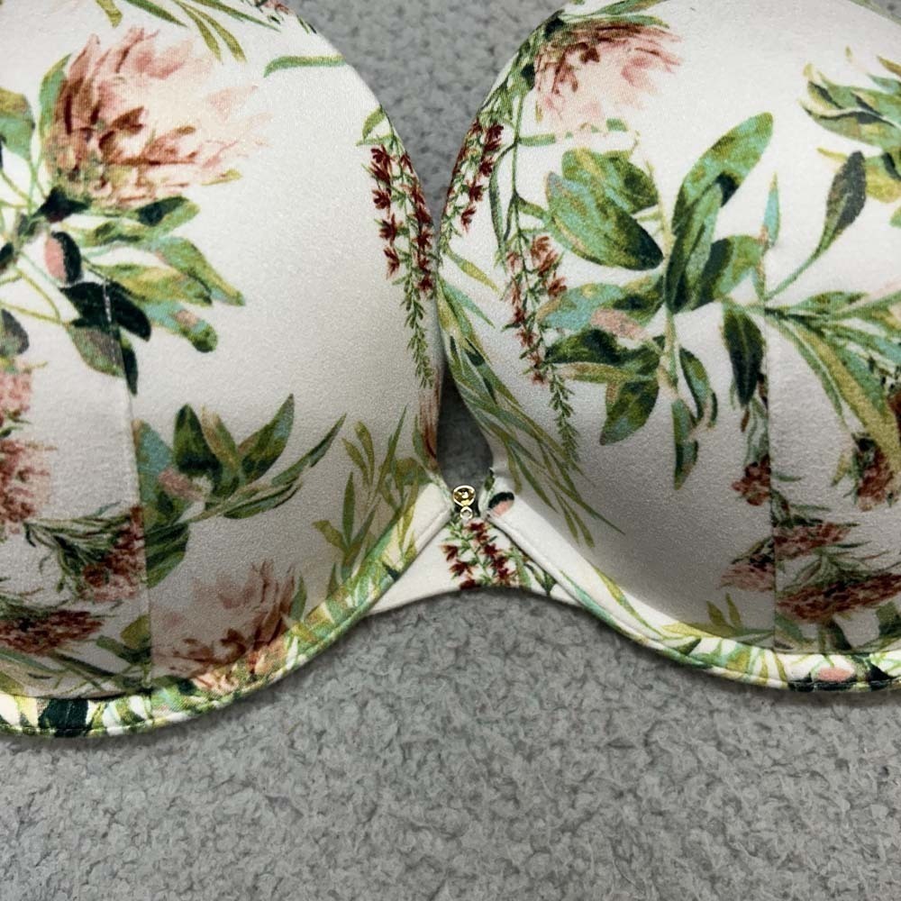 Cacique Bra 42C Push Up Bra Boost Plunge Lane Bryant - Picture 3 of 13
